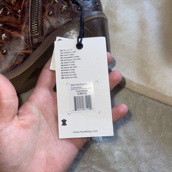 NWT Myra bag snip toe booties - Picture 5 of 6